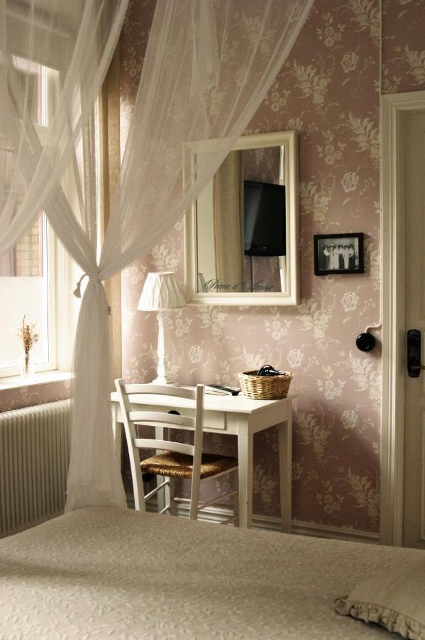 ヴァールベリ Okens Bed & Breakfast エクステリア 写真