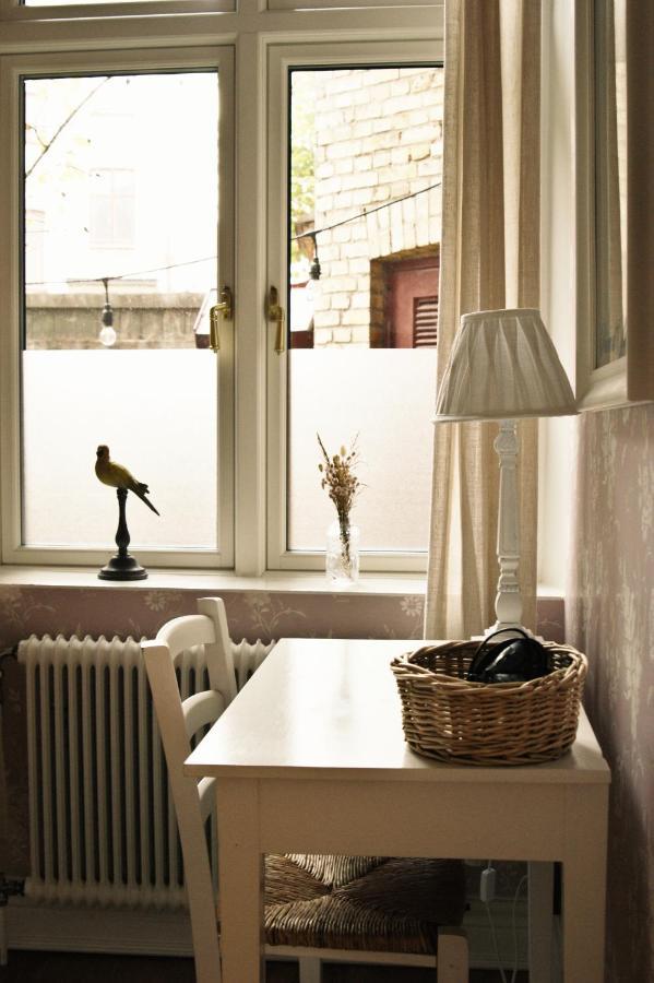 ヴァールベリ Okens Bed & Breakfast エクステリア 写真